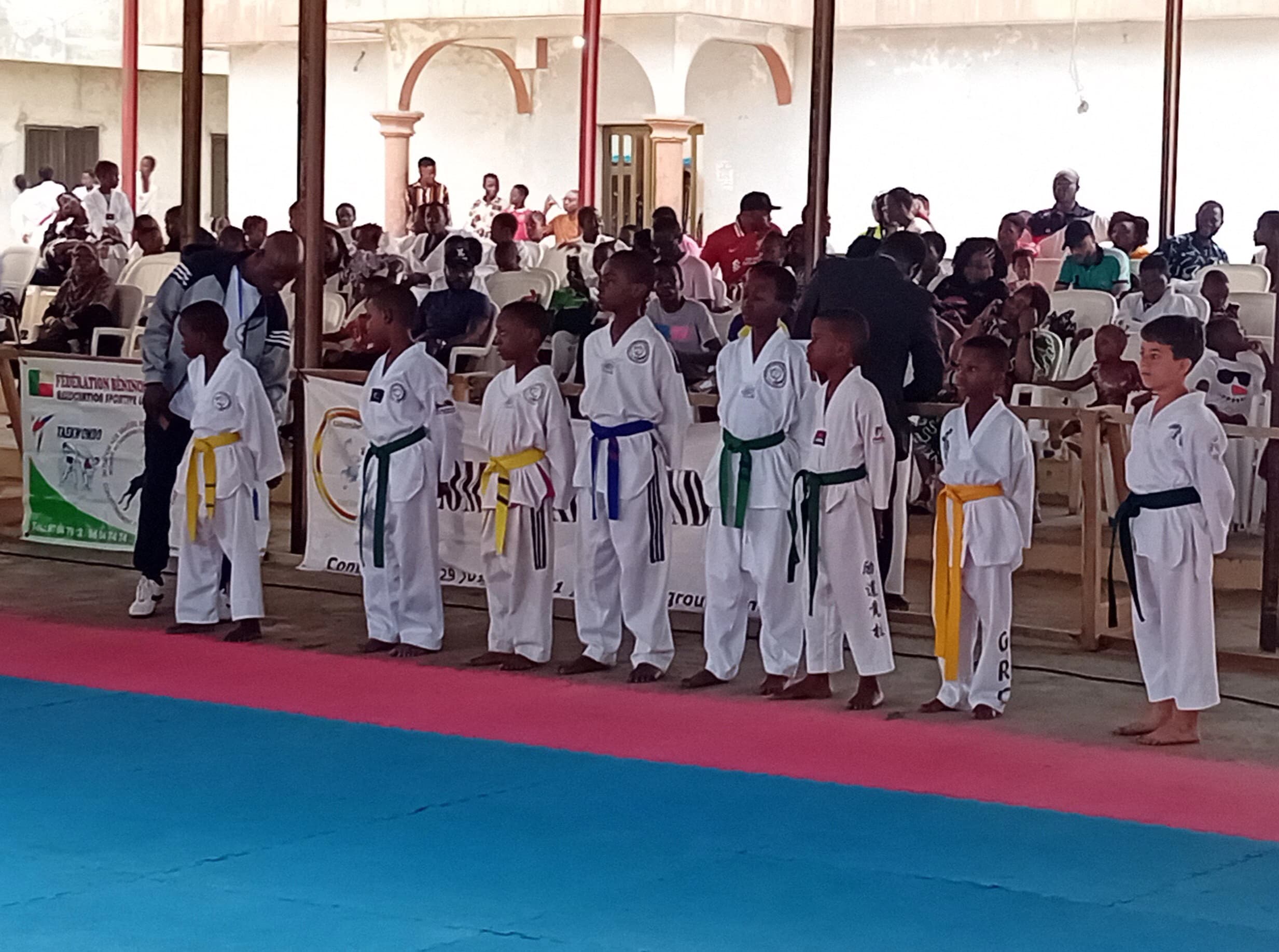 Tournoi de l’Unité 2025 : De nouveaux talents révélés dans l’arène du Taekwondo