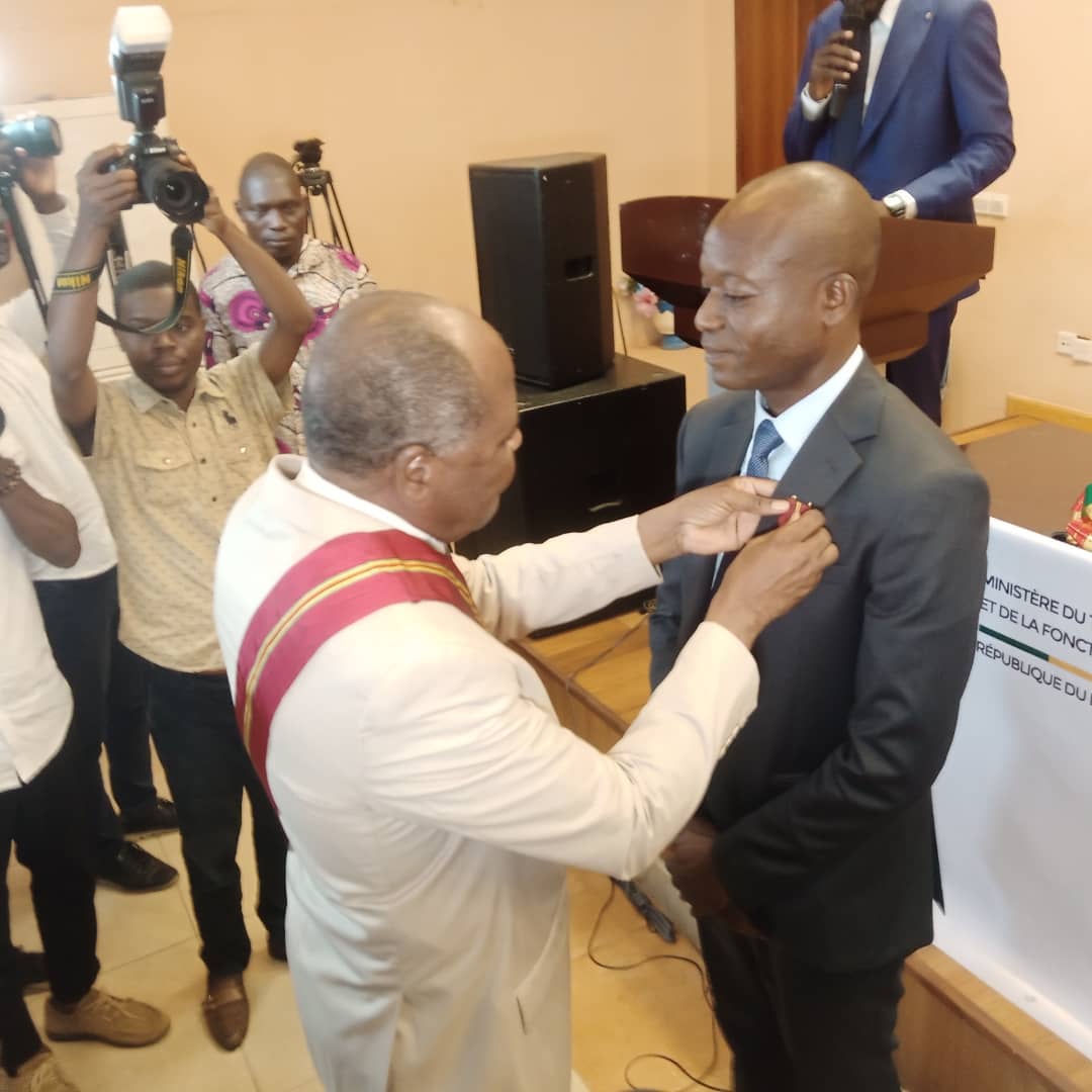 Ordre national du Bénin : Abdel Madjid Adélakoun élevé au grade de Chevalier