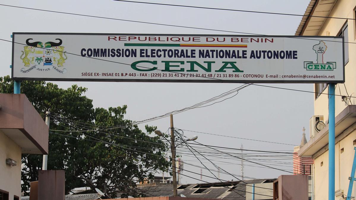 Présidentielles de 2026 : La CENA officialise le calendrier électoral