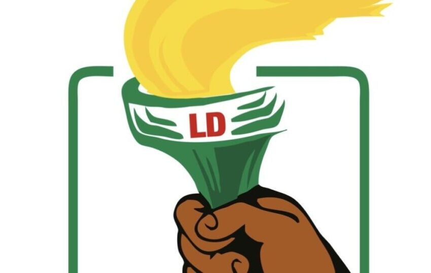 Session extraordinaire du parti « Les Démocrates » : cinq résolutions annoncées et une mise en garde