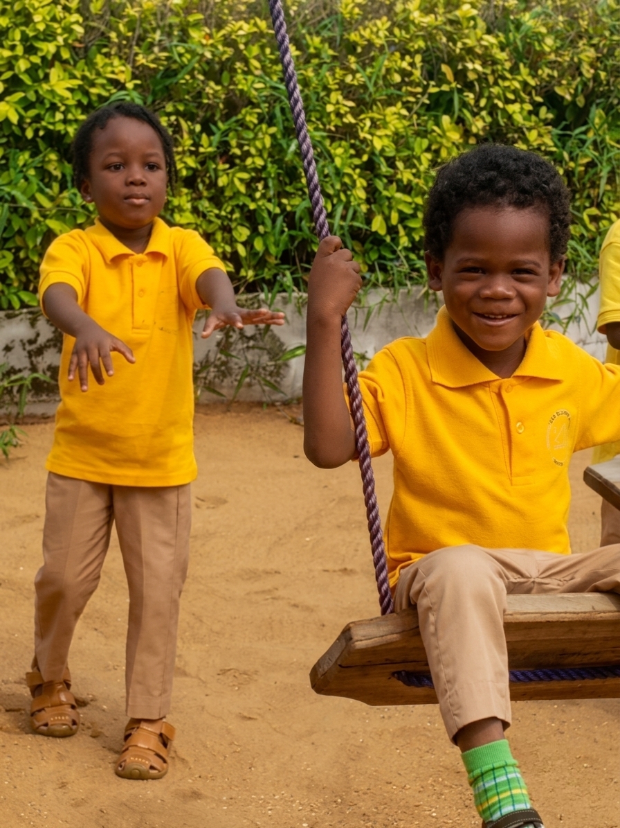 Jardin d'Enfants <<Accompli>> : 39 ans d'excellence au service de la petite enfance .