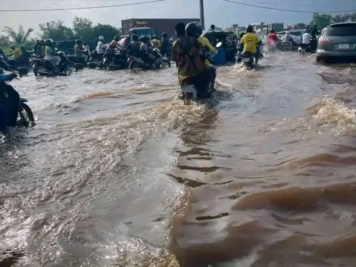 Fortes précipitations et risques d’inondations : le gouvernement invite la population à plus de prudence