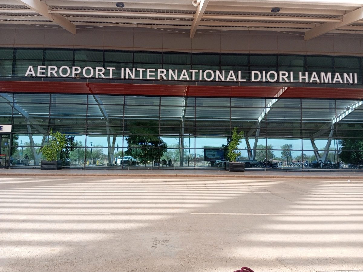 Niger : Niamey secouée par de violents tirs, l’aéroport et les abords du palais présidentiel sous tension