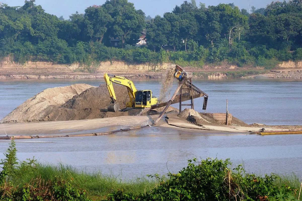 Secteur du dragage de sable au Bénin, voyage au coeur d'une nébuleuse